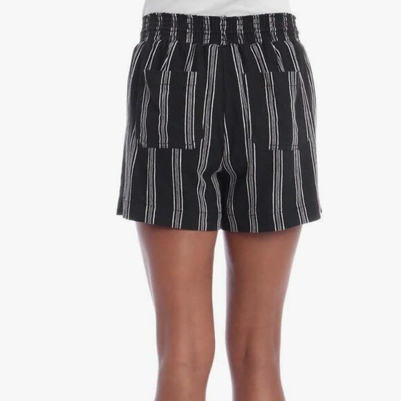 Briggs New York Women's Linen Blend Pull-On Shorts with Pockets and Drawstring - Picture 2 of 9